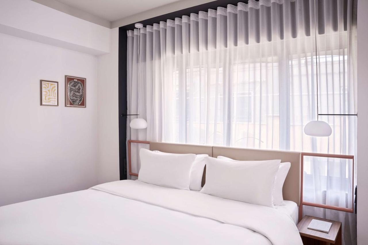 The Social Athens Hotel, A Member Of Radisson Individuals Buitenkant foto