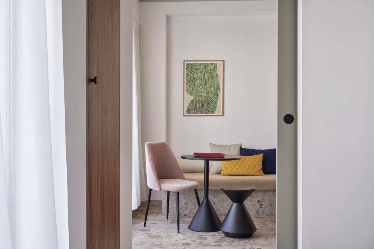 The Social Athens Hotel, A Member Of Radisson Individuals Buitenkant foto